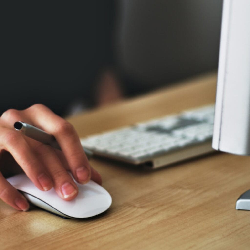 How to Boost Engagement on Your Instagram and Blog